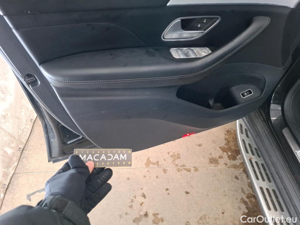  Mercedes  G-Klasee MERCEDES-BENZ GLE / 2020 / 5P / SUV GLE 350 de 4MATIC AMG Line #44