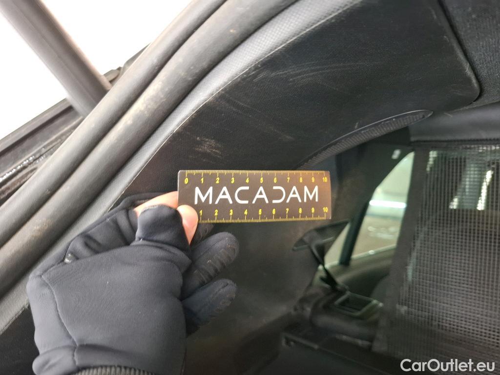  Mercedes  G-Klasee MERCEDES-BENZ GLE / 2020 / 5P / SUV GLE 350 de 4MATIC AMG Line #49