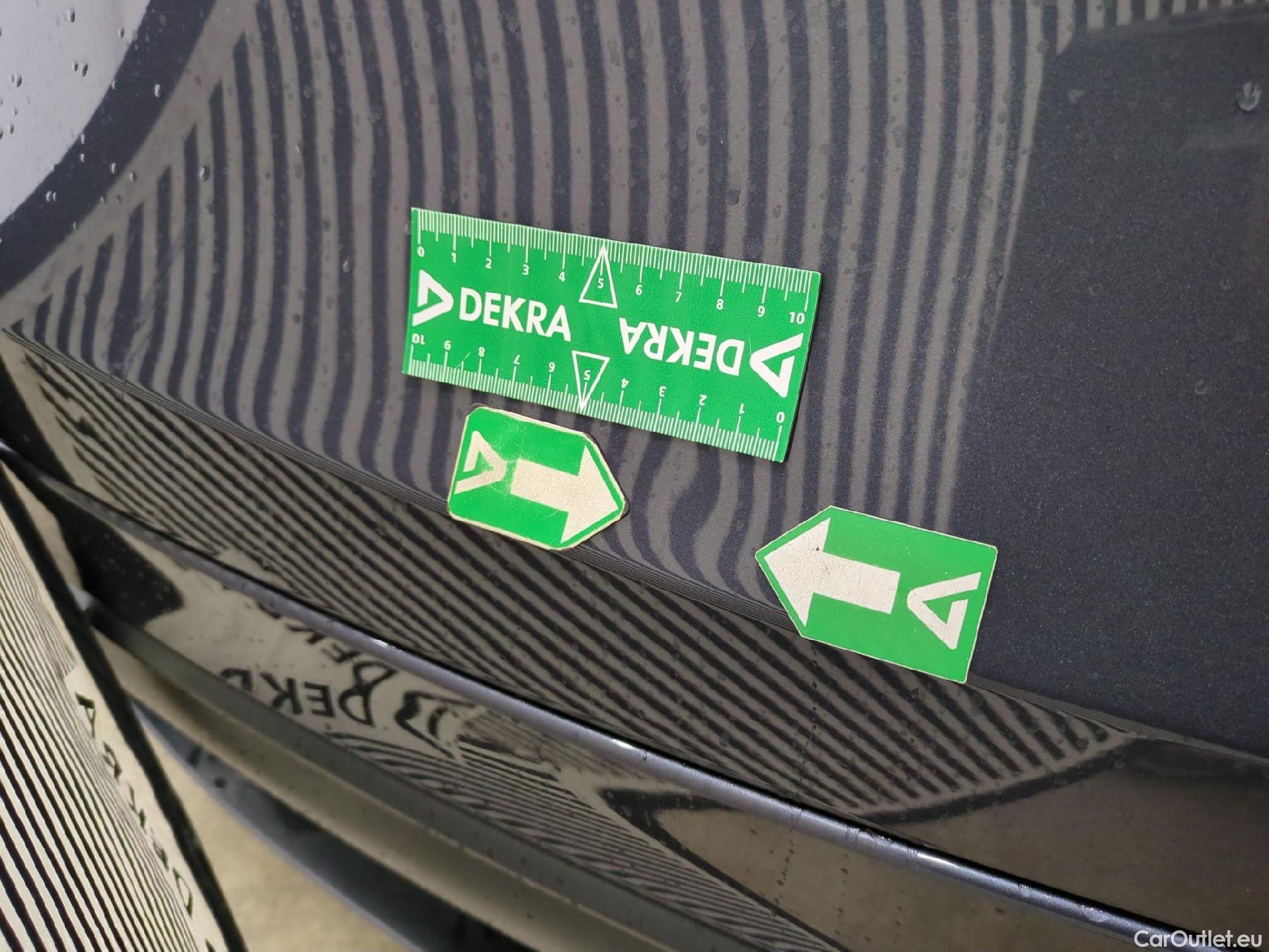  Tesla  Model Y TESLA  / 2020 / 5P / SUV Long Range Dual Motor AWD #44