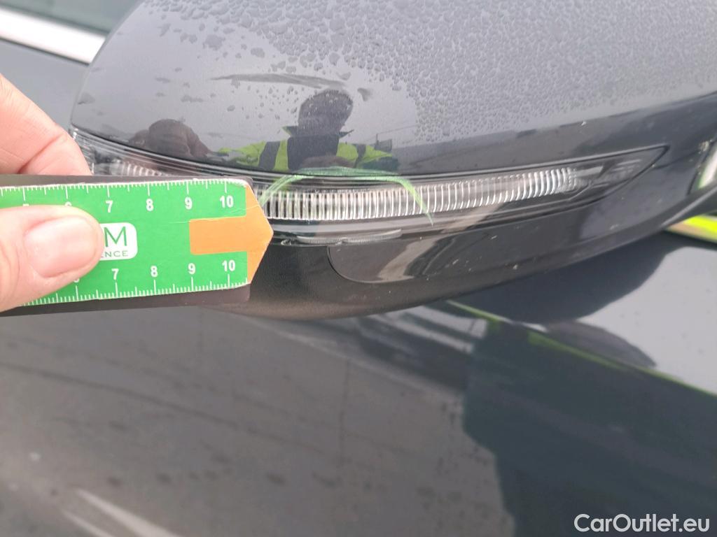  KIA  Sportage KIA  1.6MHEV Drive 100kW(136CV) 4x2(Crist Tintados)(CX) #54