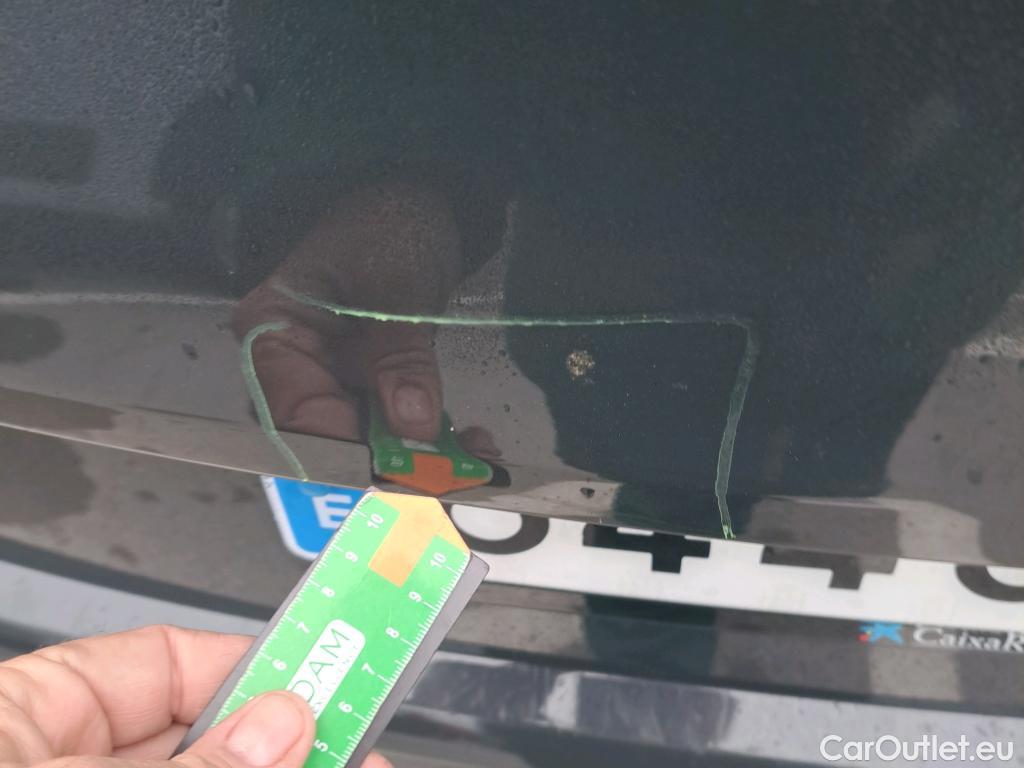  KIA  Sportage KIA  1.6MHEV Drive 100kW(136CV) 4x2(Crist Tintados)(CX) #2