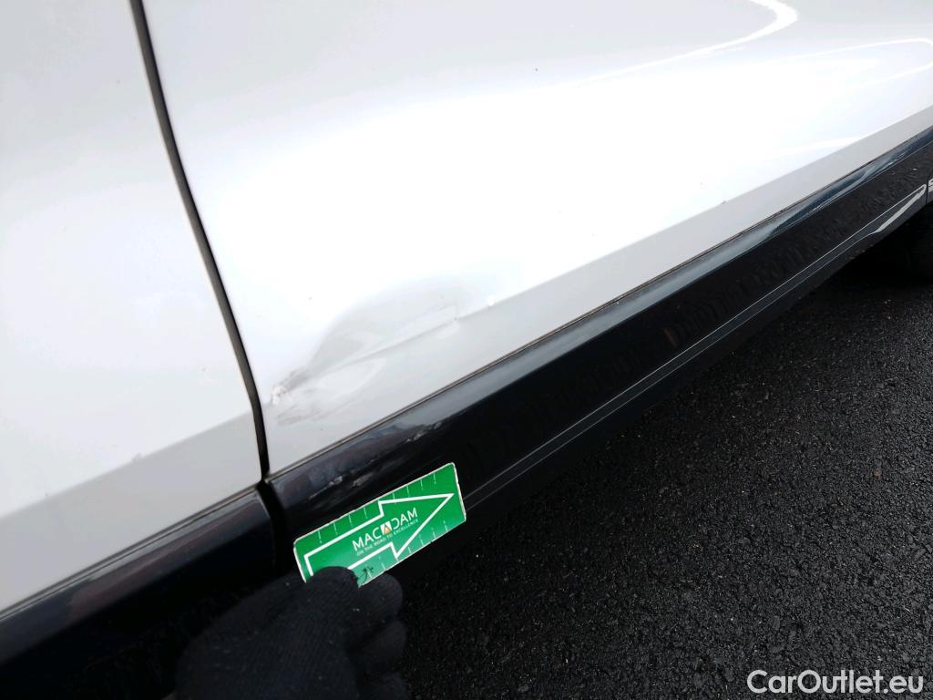  Audi  Q2 AUDI  / 2016 / 5P / todoterreno Design 30 TFSI 85kW (116CV) #21