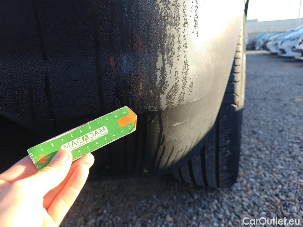  Bmw  X2 BMW  sDrive18i (CX3) #22