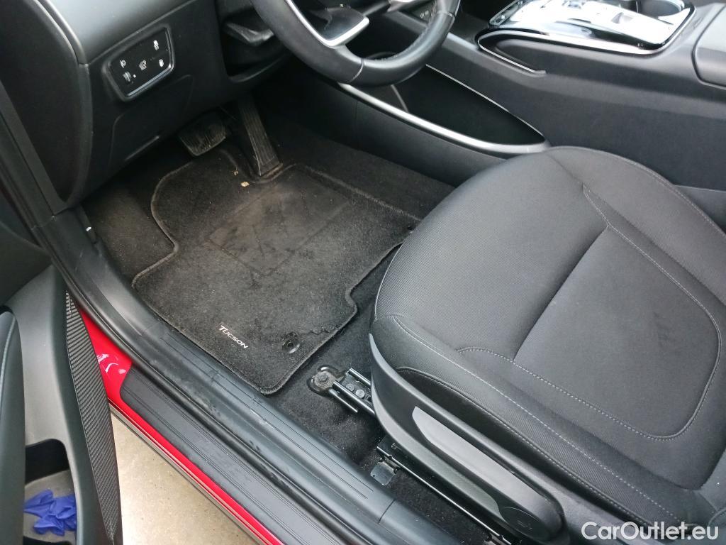  Hyundai  Tucson HYUNDAI  / 2020 / 5P / todoterreno 1.6 TGDI PHEV 195kW Tecno Sky Auto 4x4 #12