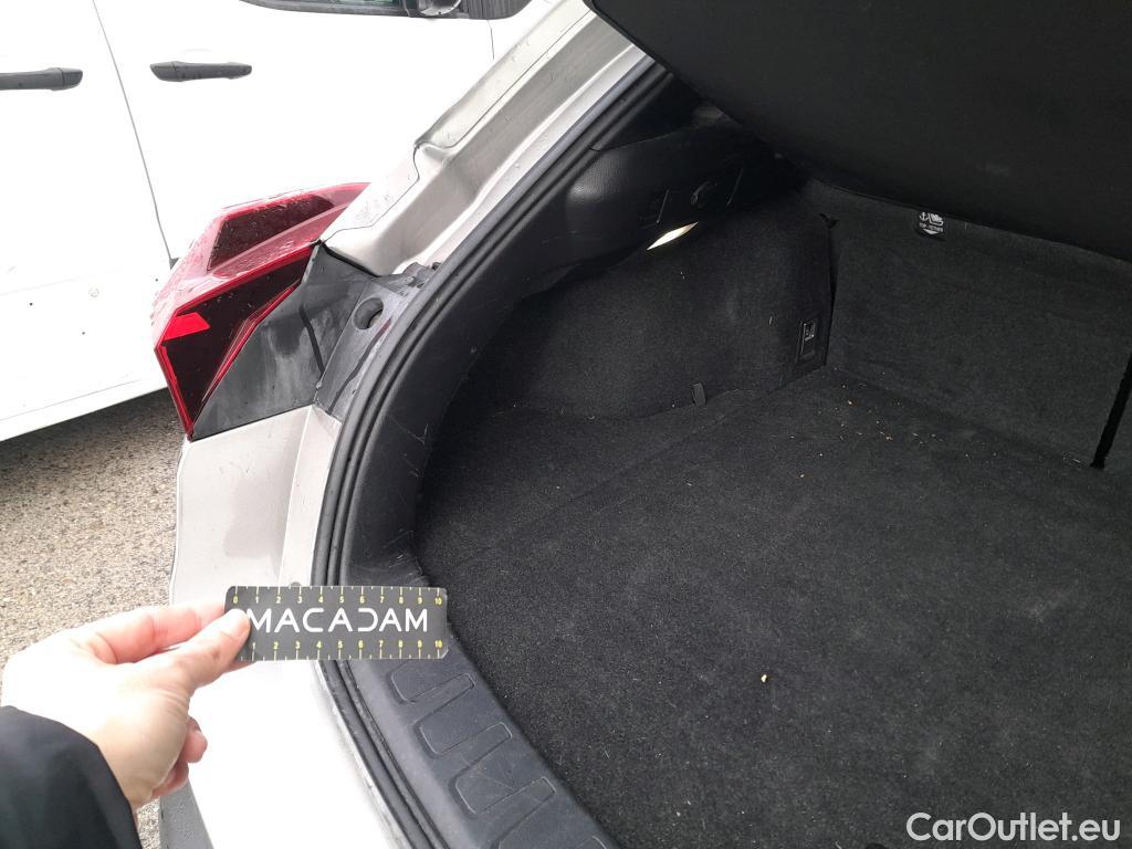  Lexus  UX LEXUS  / 2018 / 5P / todoterreno 2.0 250h Business (AC23) #37