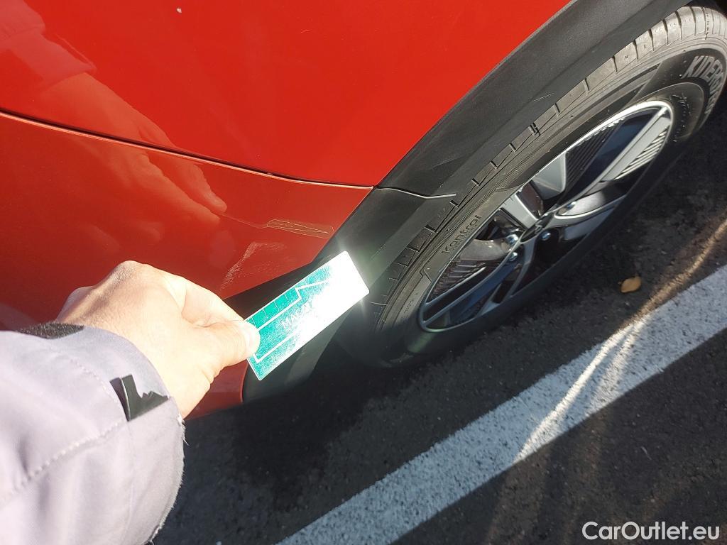  KIA  Niro KIA  / 2019 / 5P / crossover 1.6 GDi PHEV 104kW (141CV) Drive #31