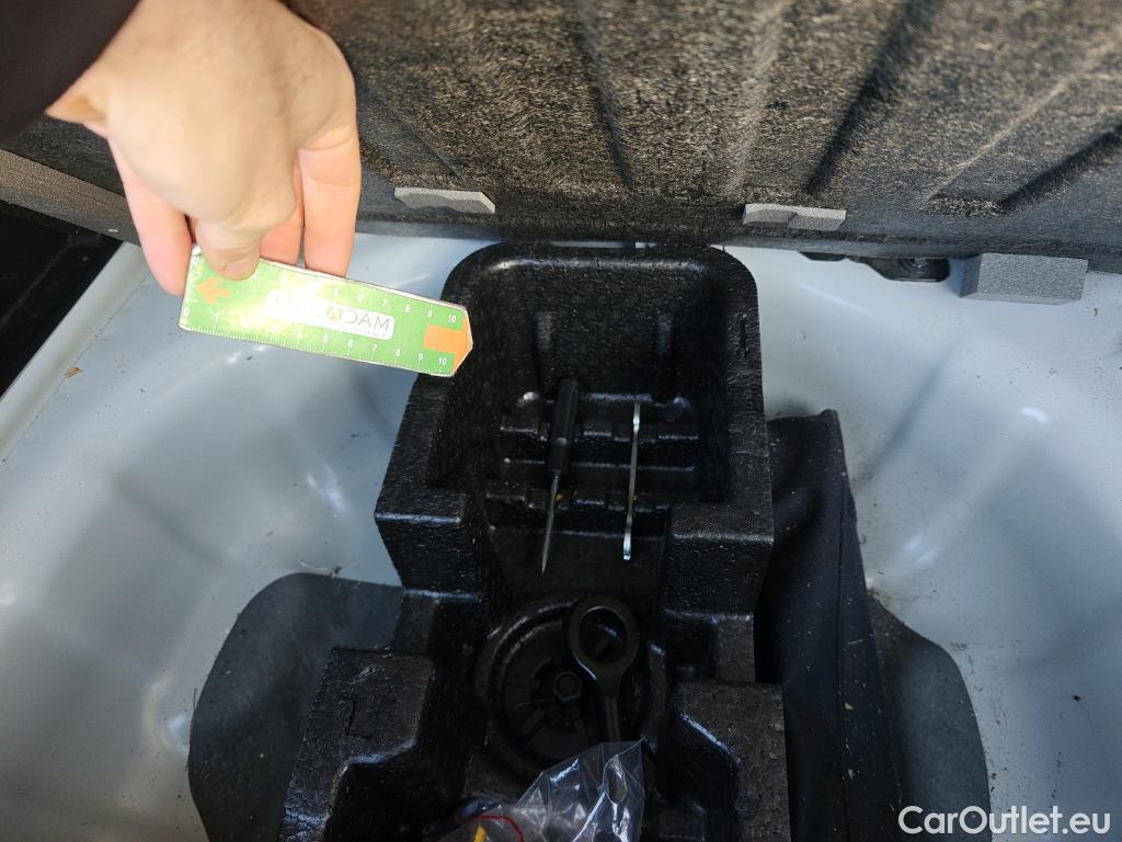  KIA  Picanto KIA  / 2020 / 5P / berlina con portón 1.0 DPi 49kW (67CV) Concept #9