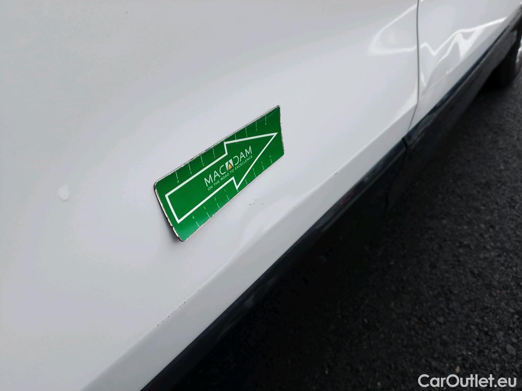  Audi  Q2 AUDI  / 2016 / 5P / todoterreno Design 30 TFSI 85kW (116CV) #4