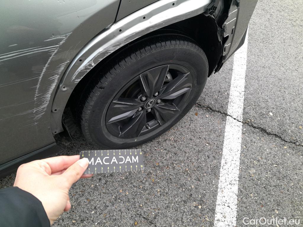  Lexus  UX LEXUS  / 2018 / 5P / todoterreno 2.0 250h Business (AC23) #33