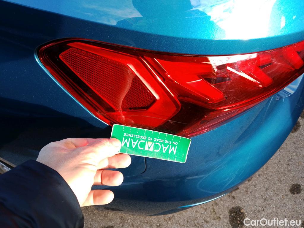  Audi  A3 AUDI  / 2020 / 5P / berlina con portón Sportback Advanced 35 TFSI 110kW S tron #19