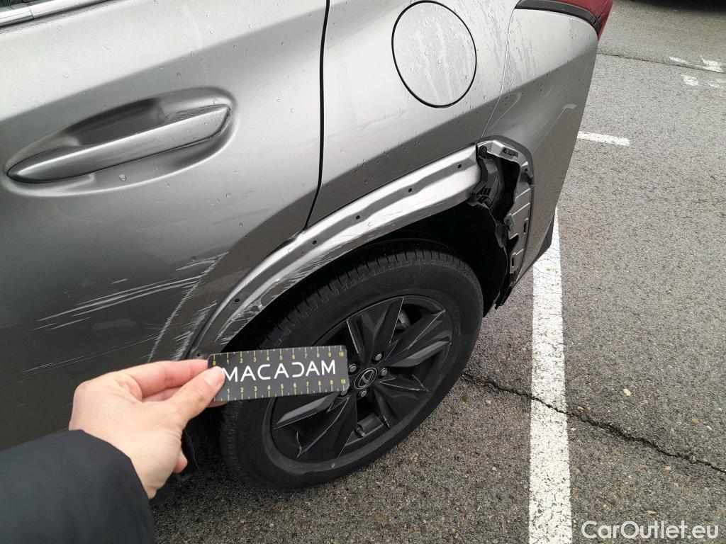  Lexus  UX LEXUS  / 2018 / 5P / todoterreno 2.0 250h Business (AC23) #8