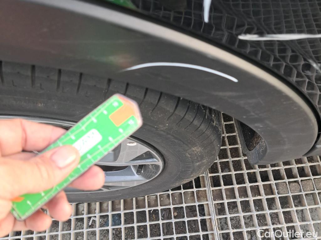  KIA  XCeed  Drive 1.0 T-GDI 120CV MT6 E6d #16