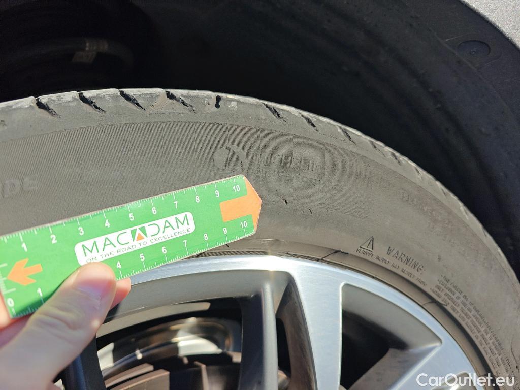  Bmw  X2 BMW  sDrive18i (CX3) #6