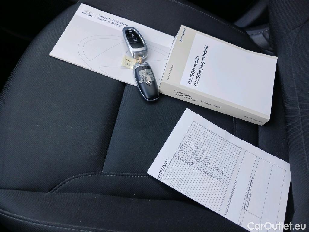  Hyundai  Tucson HYUNDAI  / 2020 / 5P / todoterreno 1.6 TGDI PHEV 195kW Tecno Sky Auto 4x4 #5