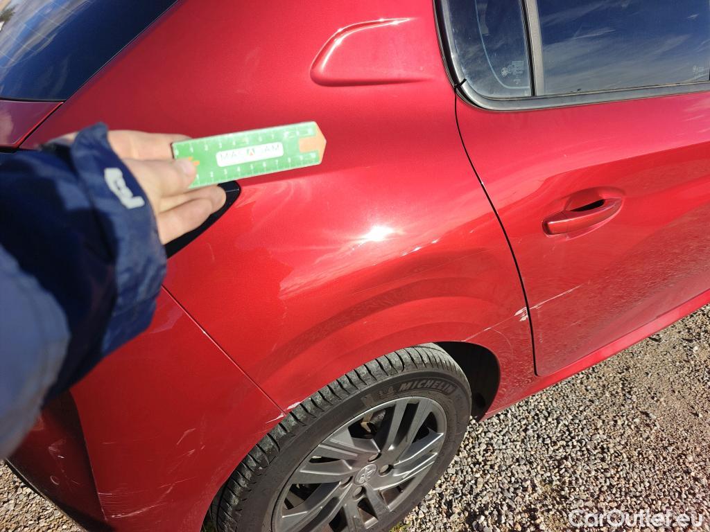  Peugeot  208 PEUGEOT  / 2019 / 5P / berlina con portón PureTech 73kW (100CV) Active Pack #10