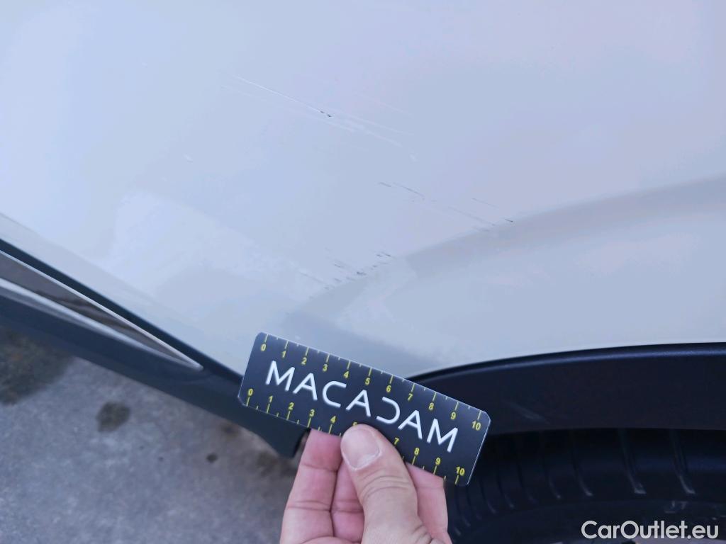  Renault  Kadjar RENAULT  / 2019 / 5P / crossover Zen GPF TCe 103kW (140CV) EDC #6