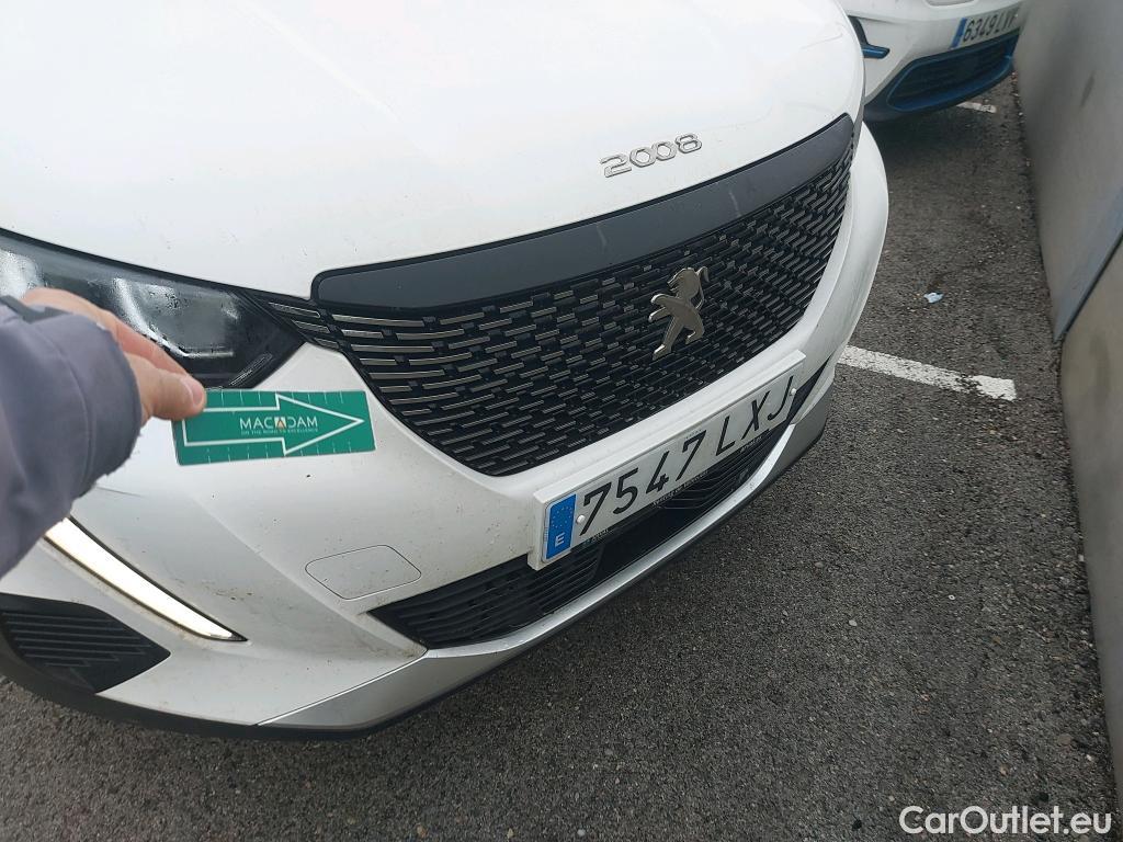  Peugeot  2008 PEUGEOT  / 2019 / 5P / todoterreno Allure BlueHDI 81kW (110CV) #10