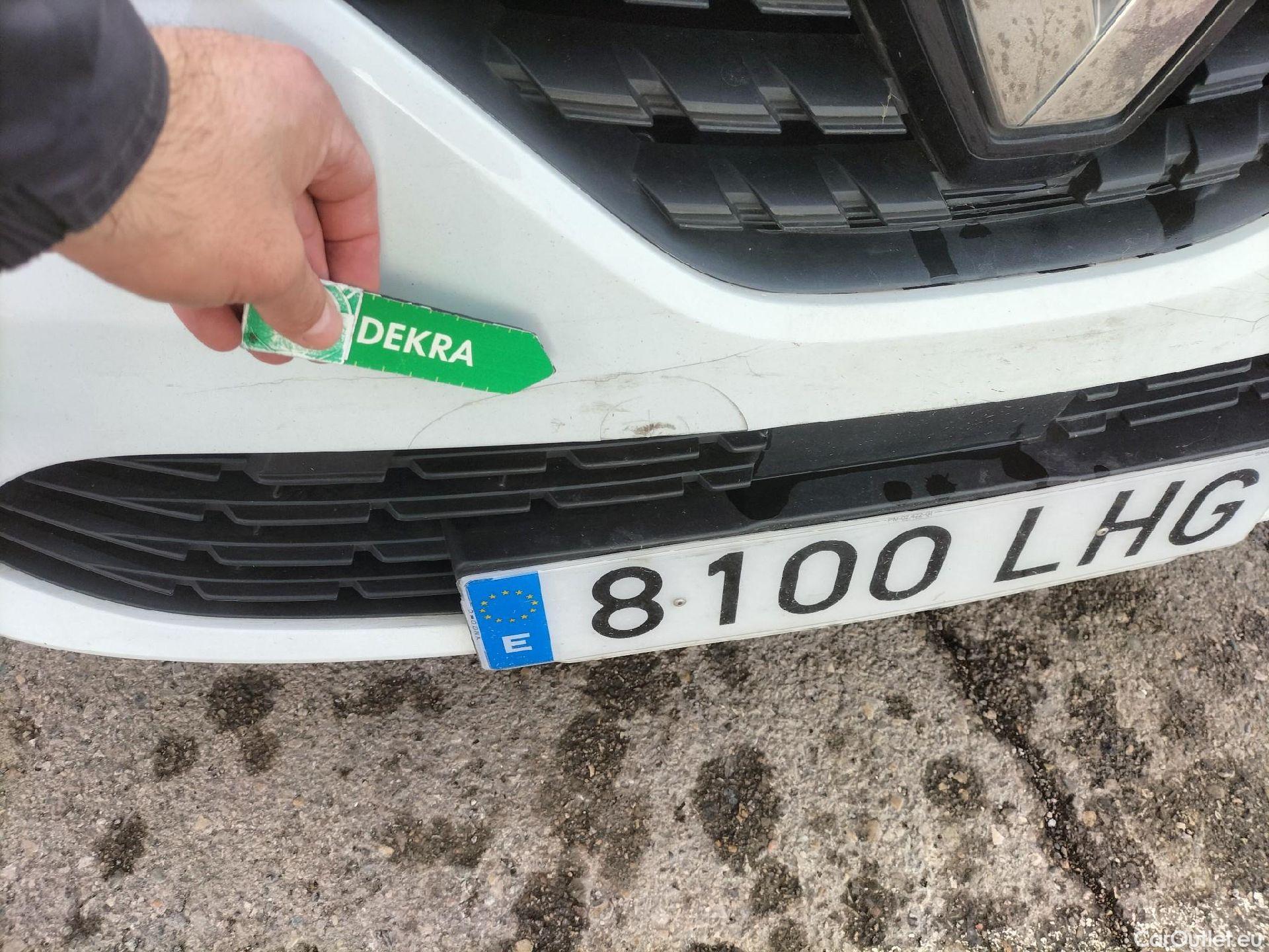  Renault  Clio RENAULT  / 2019 / 5P / berlina con portón Business Blue dCi 63 kW (85CV) #4