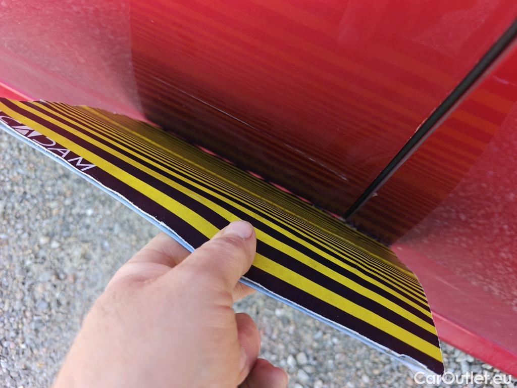  Peugeot  208 PEUGEOT  / 2019 / 5P / berlina con portón PureTech 73kW (100CV) Active Pack #4