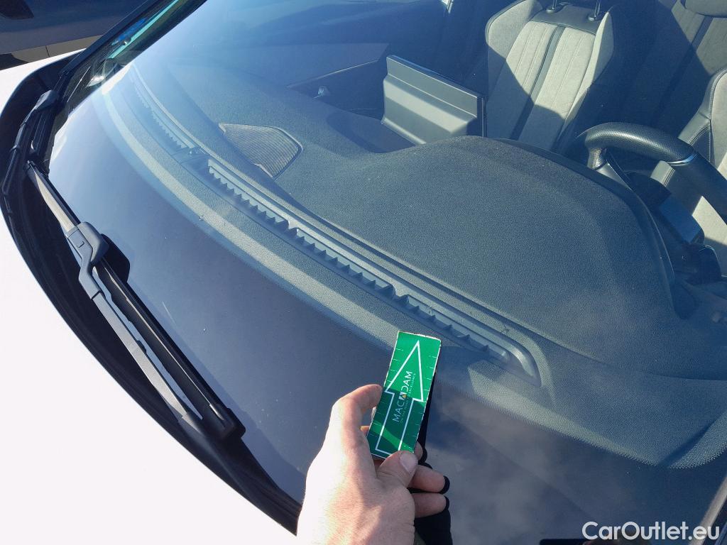  Peugeot  3008 PEUGEOT  Hybrid / 2020 / 5P / todoterreno 225 e-EAT8 GT Pack #1