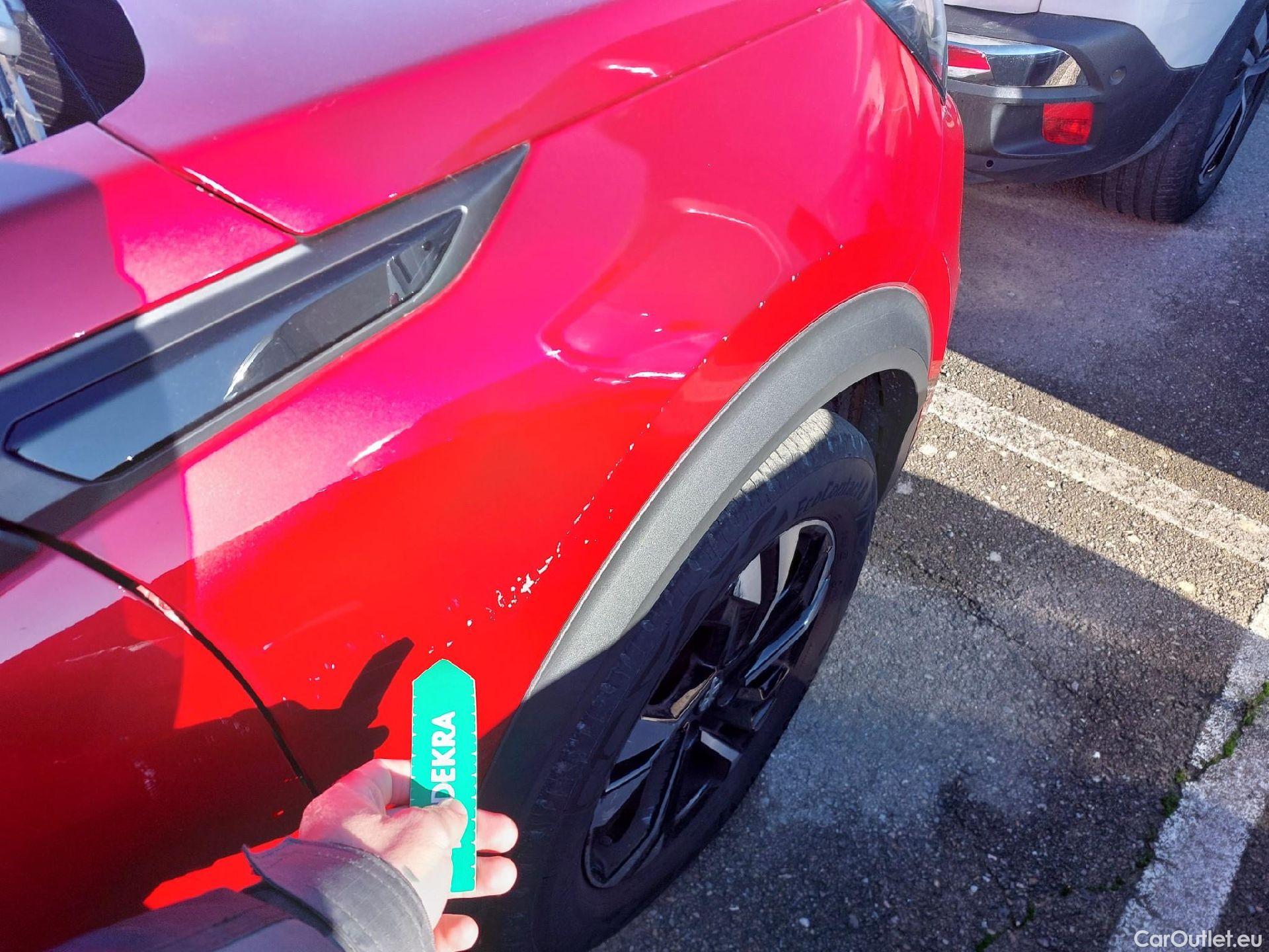  Peugeot  2008 PEUGEOT  / 2019 / 5P / todoterreno Allure Puretech 130 S&S EAT8 #25