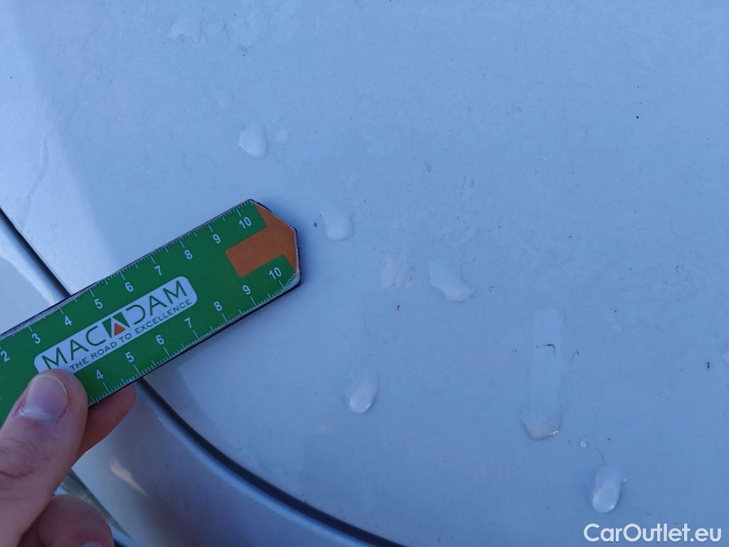  Mercedes  GLA MERCEDES-BENZ  / 2020 / 5P / todoterreno  200 D #24