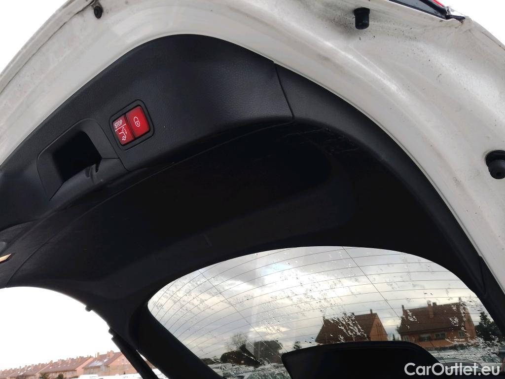  Mercedes  G-Klasee MERCEDES-BENZ GLC Coupé / 2019 / 5P / coupé GLC 300 e 4MATIC #9