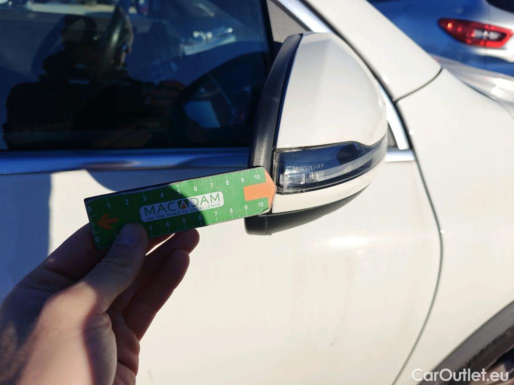  Mercedes  GLA MERCEDES-BENZ  / 2020 / 5P / todoterreno  200 D #32