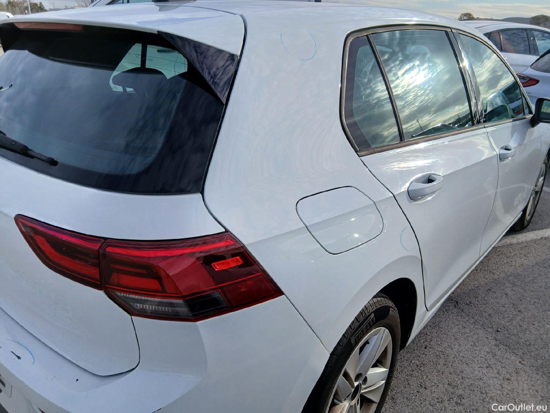  Volkswagen  Golf  VOLKSWAGEN / 2020 / 5P / berlina con portón 2.0 TDI 85kW (115CV) #44