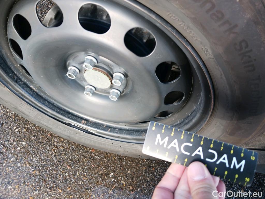  Volkswagen  T-CROSS VOLKSWAGEN  / 2018 / 5P / todoterreno Edition 1.0 TSI 70kW (95CV) #13