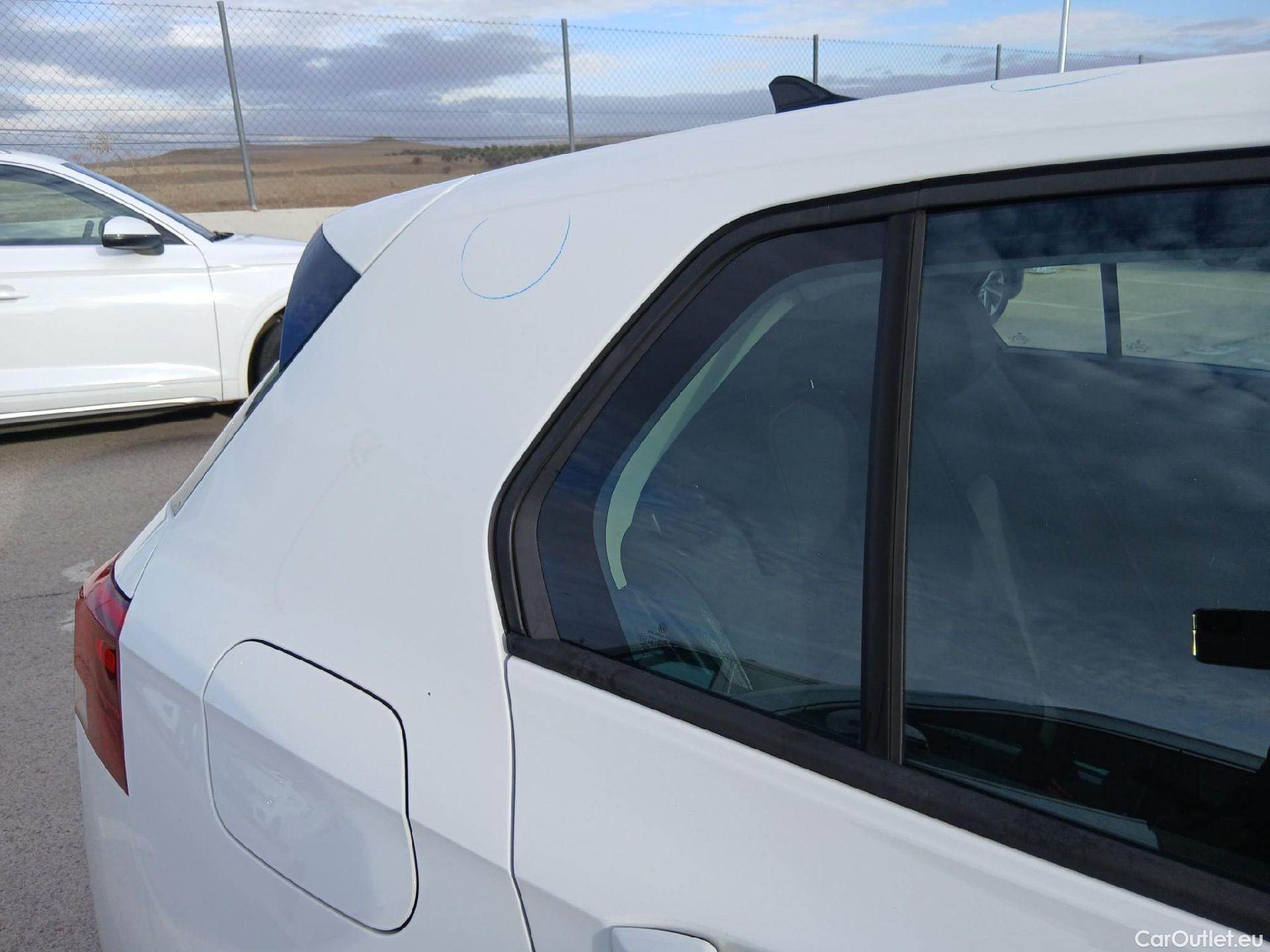  Volkswagen  Golf  VOLKSWAGEN / 2020 / 5P / berlina con portón 2.0 TDI 85kW (115CV) #51