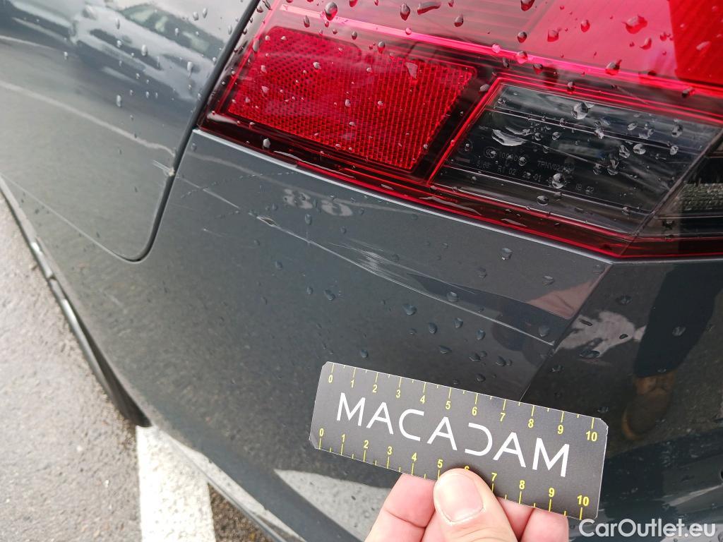  Volkswagen  Golf  VOLKSWAGEN / 2020 / 5P / familiar Life 2.0 TDI 85kW (115CV) Variant #29