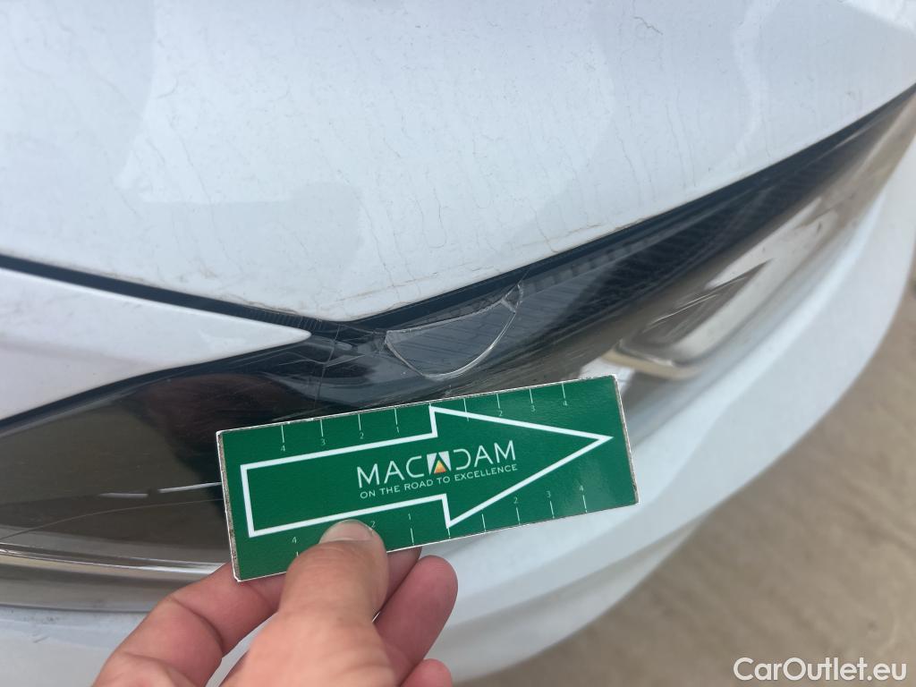  Volkswagen  Polo VOLKSWAGEN  / 2021 / 5P / berlina con portón Life 1.0 TSI 70kW (95CV) #2