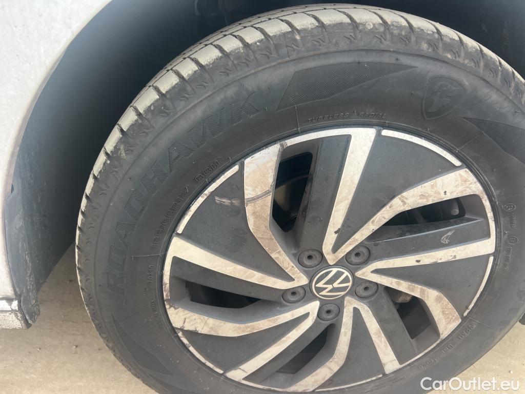  Volkswagen  Polo VOLKSWAGEN  / 2021 / 5P / berlina con portón Life 1.0 TSI 70kW (95CV) #12