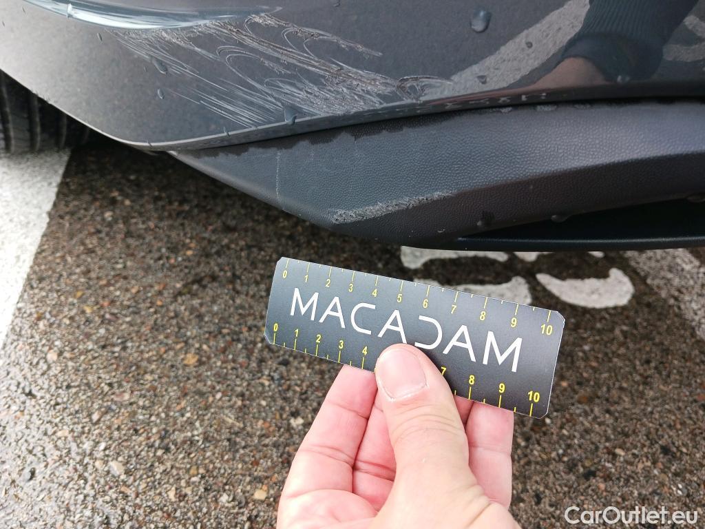  Volkswagen  Golf  VOLKSWAGEN / 2020 / 5P / familiar Life 2.0 TDI 85kW (115CV) Variant #32