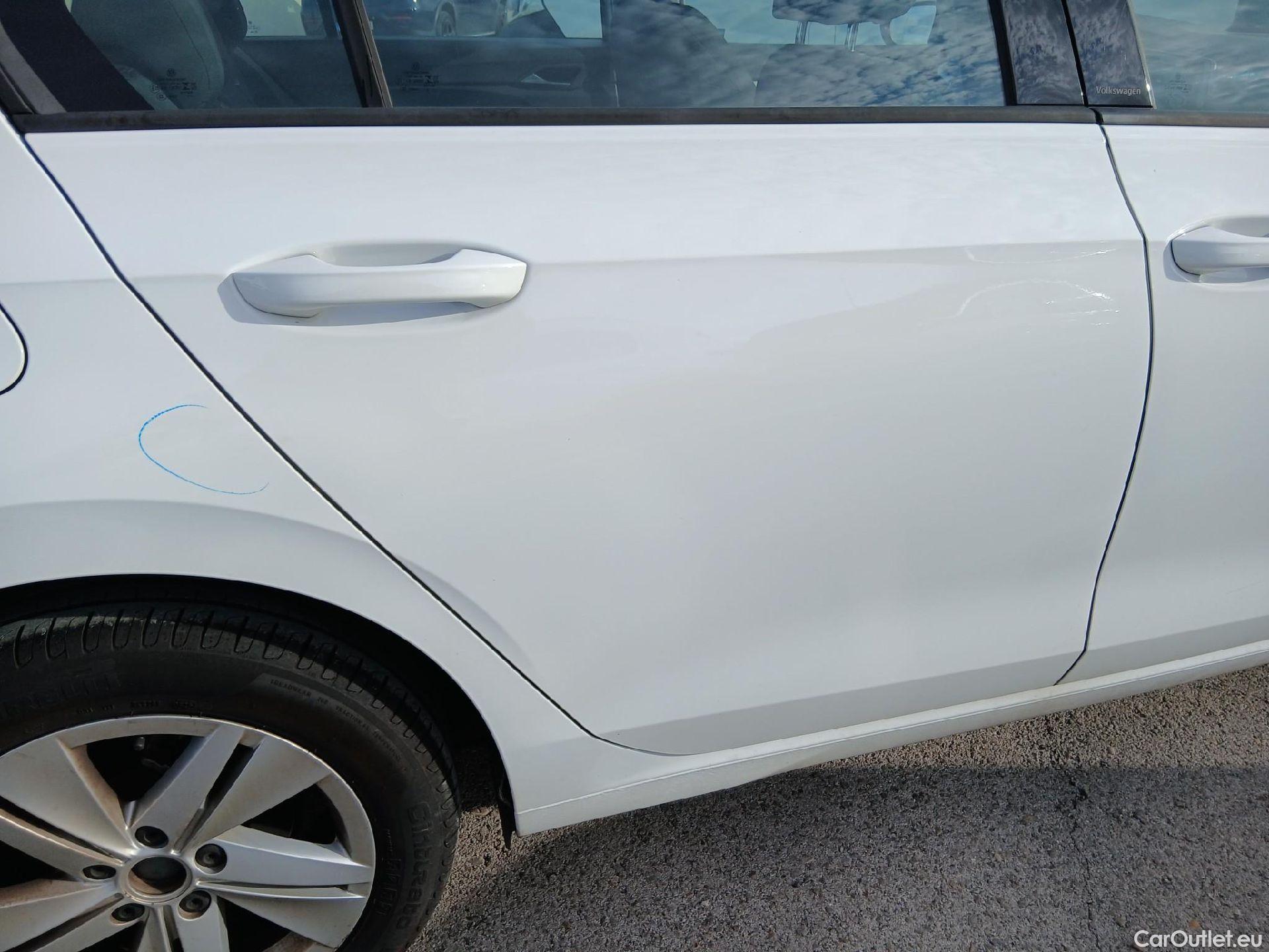  Volkswagen  Golf  VOLKSWAGEN / 2020 / 5P / berlina con portón 2.0 TDI 85kW (115CV) #47