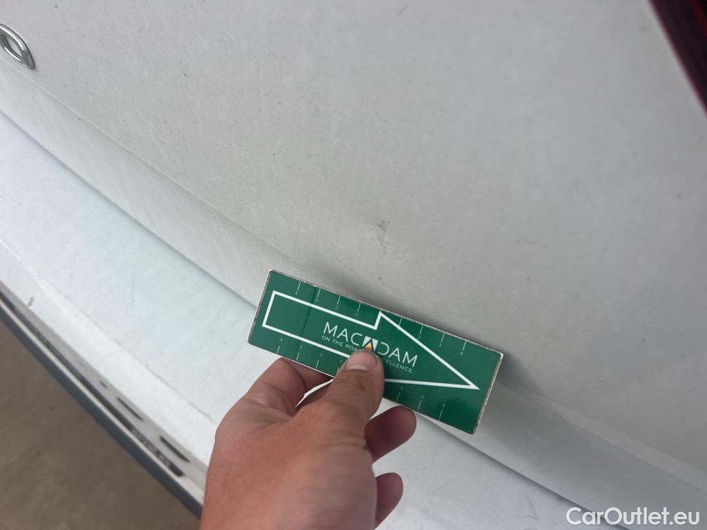  Volkswagen  Polo VOLKSWAGEN  / 2021 / 5P / berlina con portón Life 1.0 TSI 70kW (95CV) #4