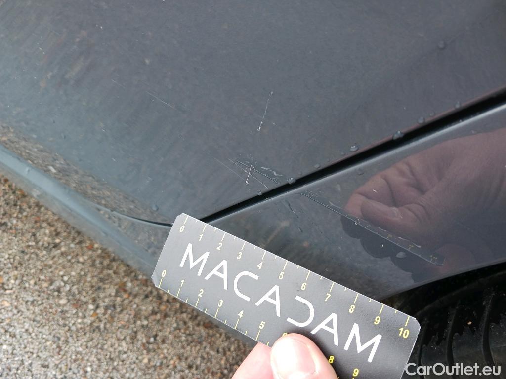  Volkswagen  Golf  VOLKSWAGEN / 2020 / 5P / familiar Life 2.0 TDI 85kW (115CV) Variant #36