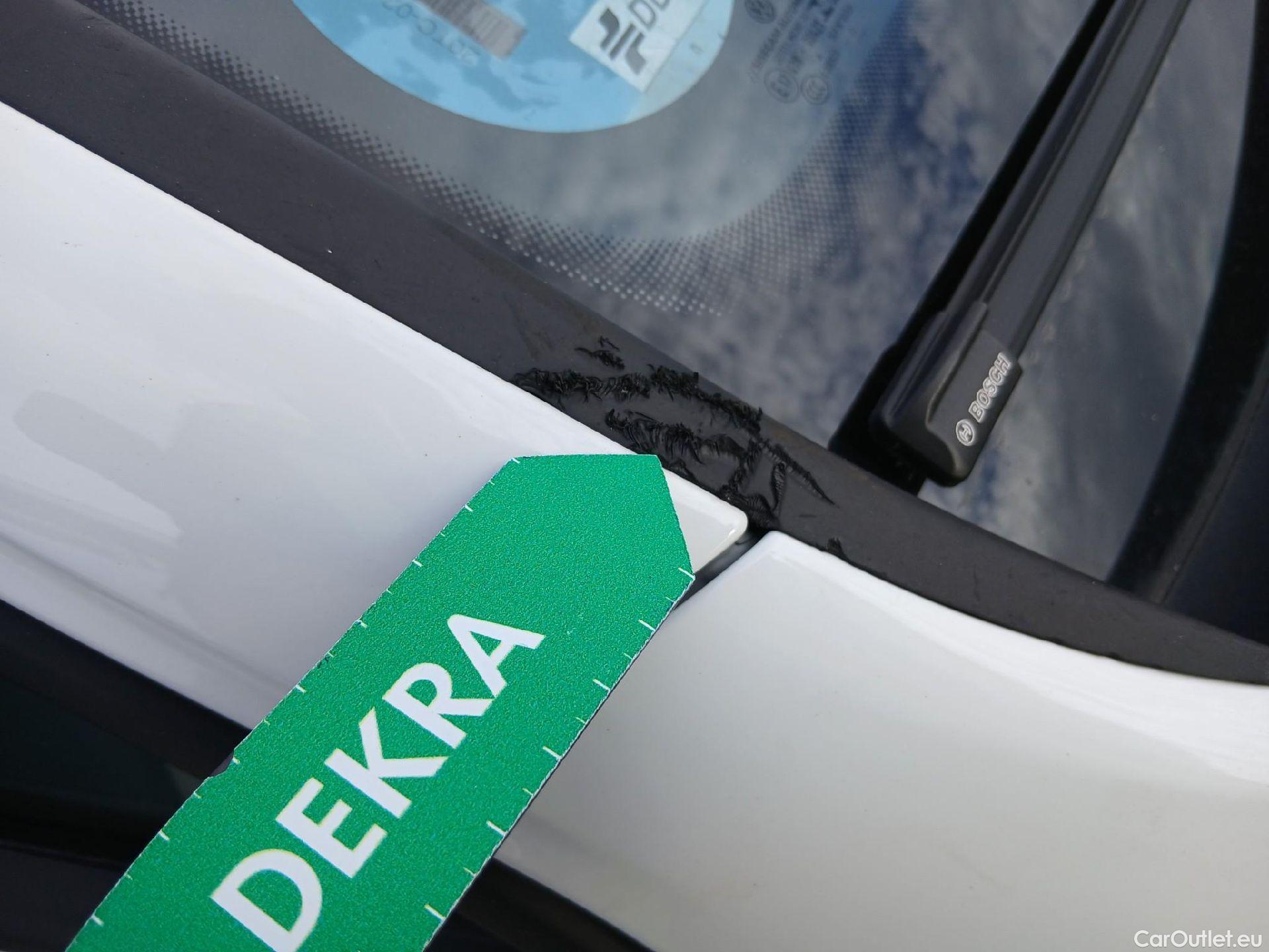  Volkswagen  Golf  VOLKSWAGEN / 2020 / 5P / berlina con portón 2.0 TDI 85kW (115CV) #55