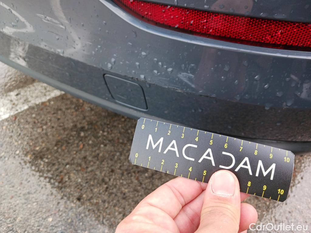  Volkswagen  Golf  VOLKSWAGEN / 2020 / 5P / familiar Life 2.0 TDI 85kW (115CV) Variant #27