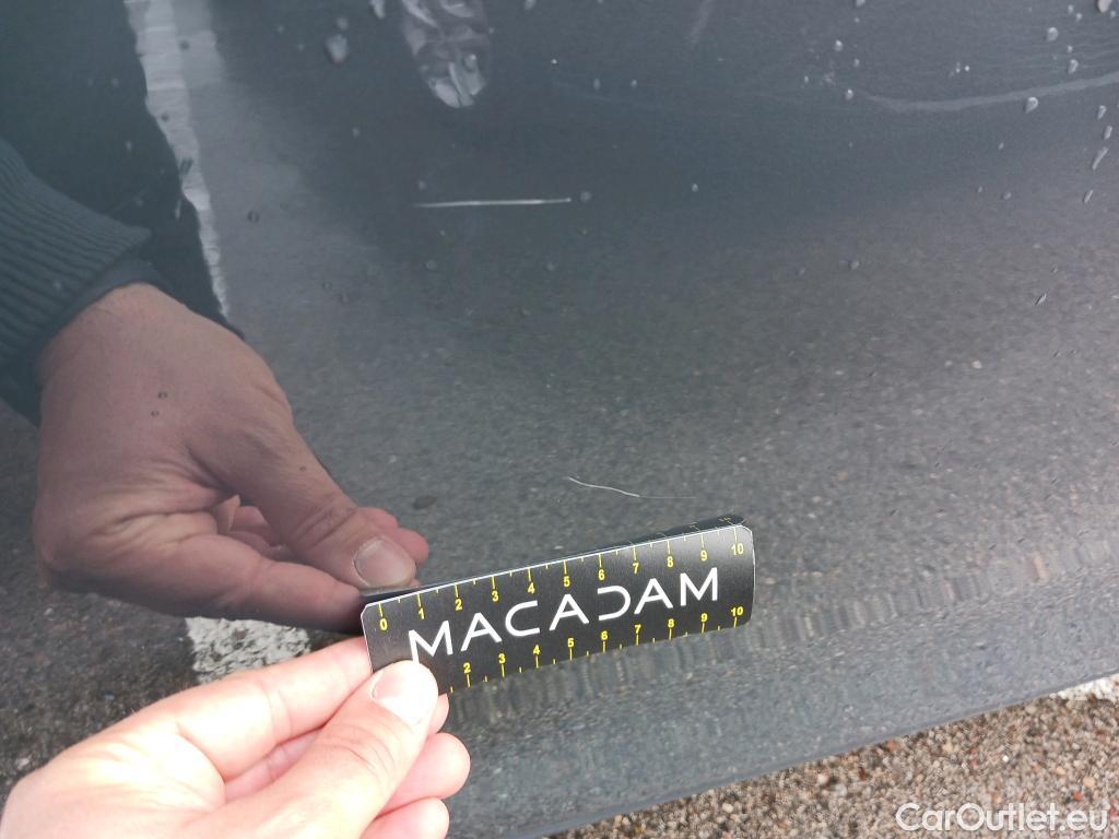  Volkswagen  Golf  VOLKSWAGEN / 2020 / 5P / familiar Life 2.0 TDI 85kW (115CV) Variant #9