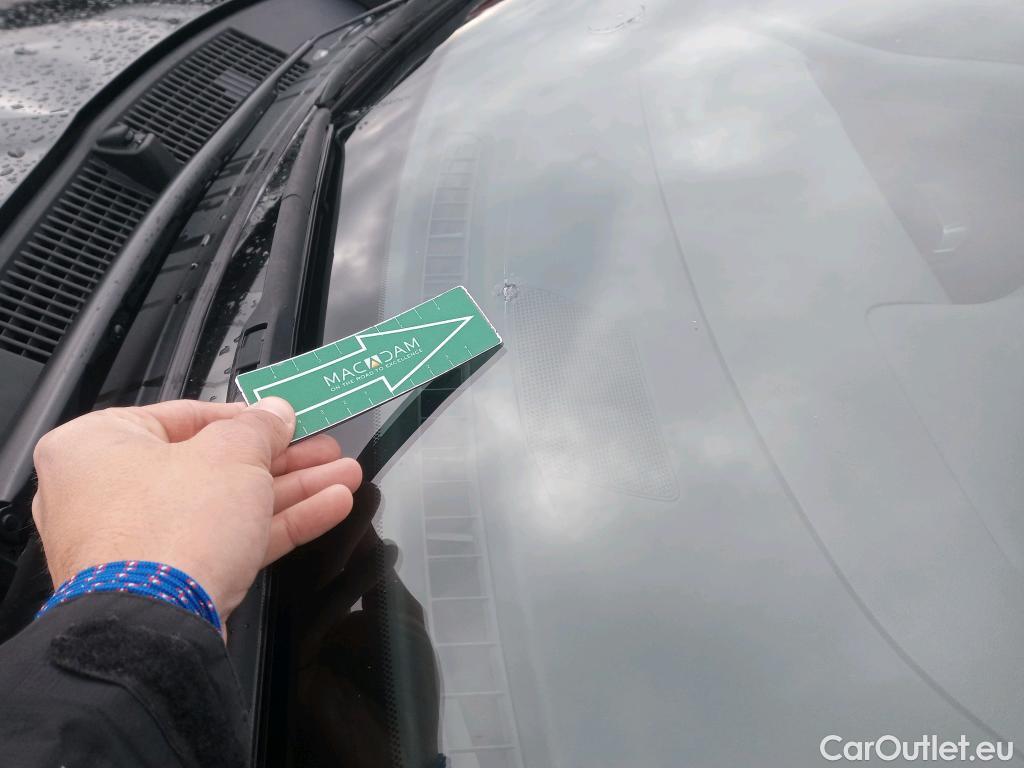  Toyota  Yaris TOYOTA  / 2020 / 5P / berlina con portón 1.5 125 S-Edition #2