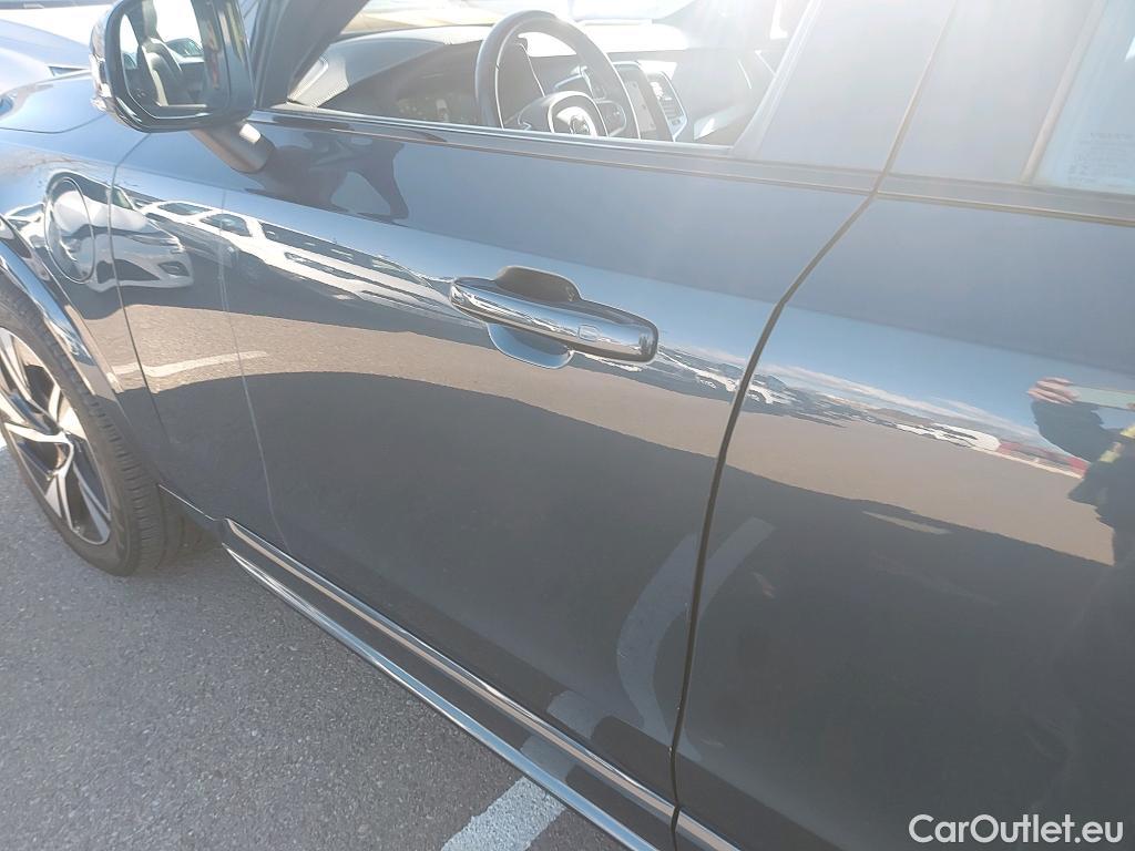  Volvo  XC90 VOLVO  / 2019 / 5P / todoterreno 2.0 T8 AWD Recharge R-Design Auto #9