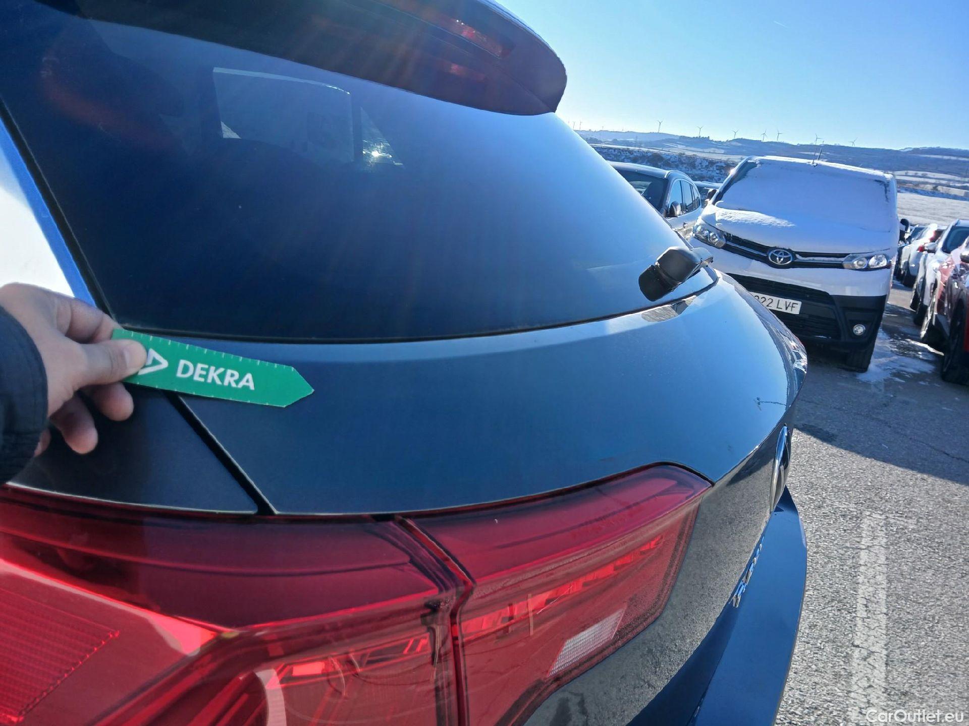  Volkswagen  T-ROC VOLKSWAGEN  / 2017 / 5P / todoterreno Advance 2.0 TDI 110kW (150CV) DSG (AC2) #35