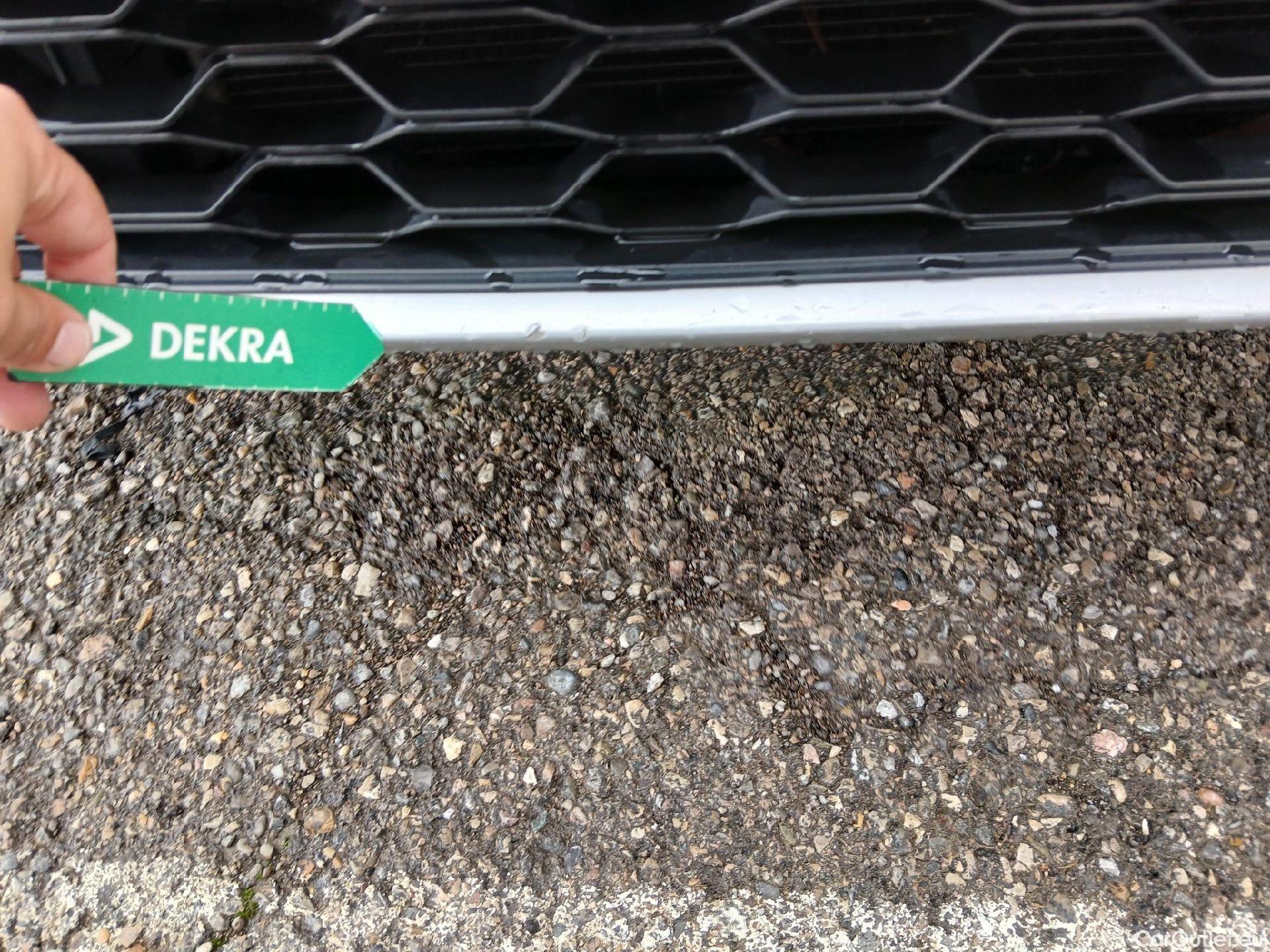  Volkswagen  T-ROC VOLKSWAGEN  / 2021 / 5P / todoterreno Life 2.0 TDI 110kW (150CV) DSG #8