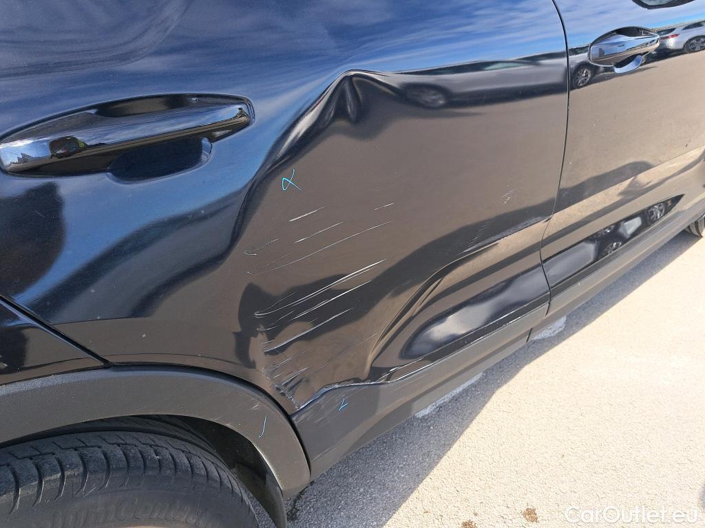  Volvo  XC 40 VOLVO XC40 / 2017 / 5P / todoterreno 2.0 T4 Inscrption Auto #1