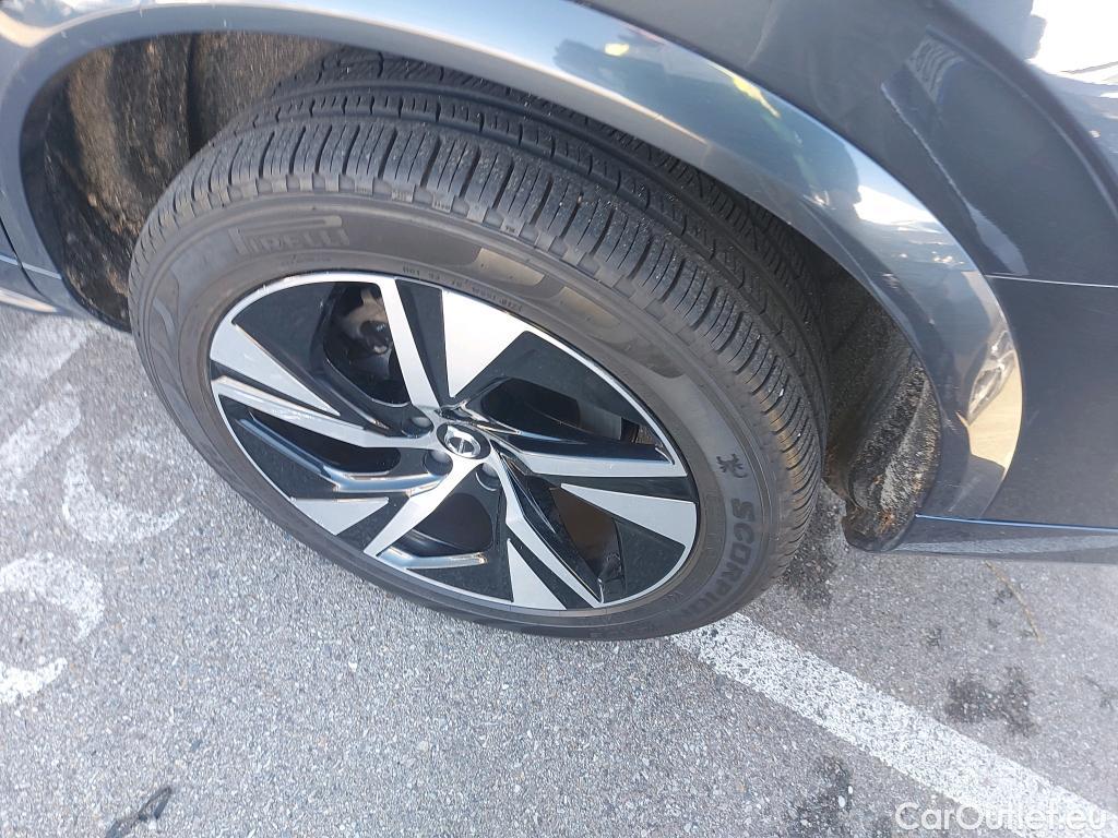  Volvo  XC90 VOLVO  / 2019 / 5P / todoterreno 2.0 T8 AWD Recharge R-Design Auto #1