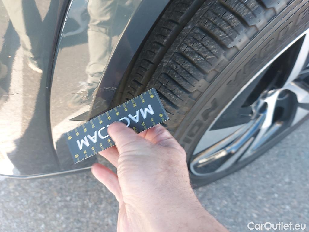  Volvo  XC90 VOLVO  / 2019 / 5P / todoterreno 2.0 T8 AWD Recharge R-Design Auto #33