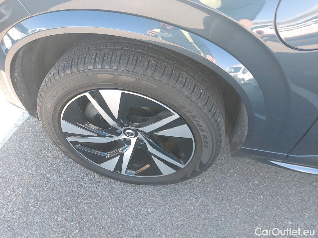  Volvo  XC90 VOLVO  / 2019 / 5P / todoterreno 2.0 T8 AWD Recharge R-Design Auto #3