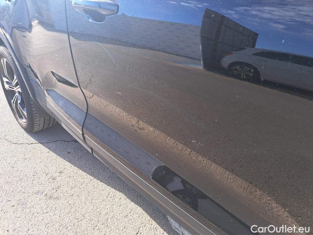  Volvo  XC 40 VOLVO XC40 / 2017 / 5P / todoterreno 2.0 T4 Inscrption Auto #6